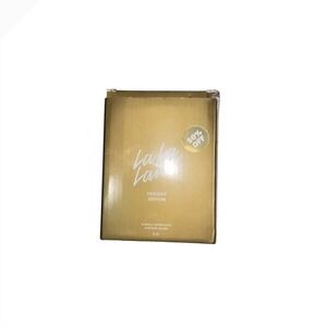 La La Land Kind Cafe Holiday Edition Vanilla Latte Scented Candle 5 oz Gold Box